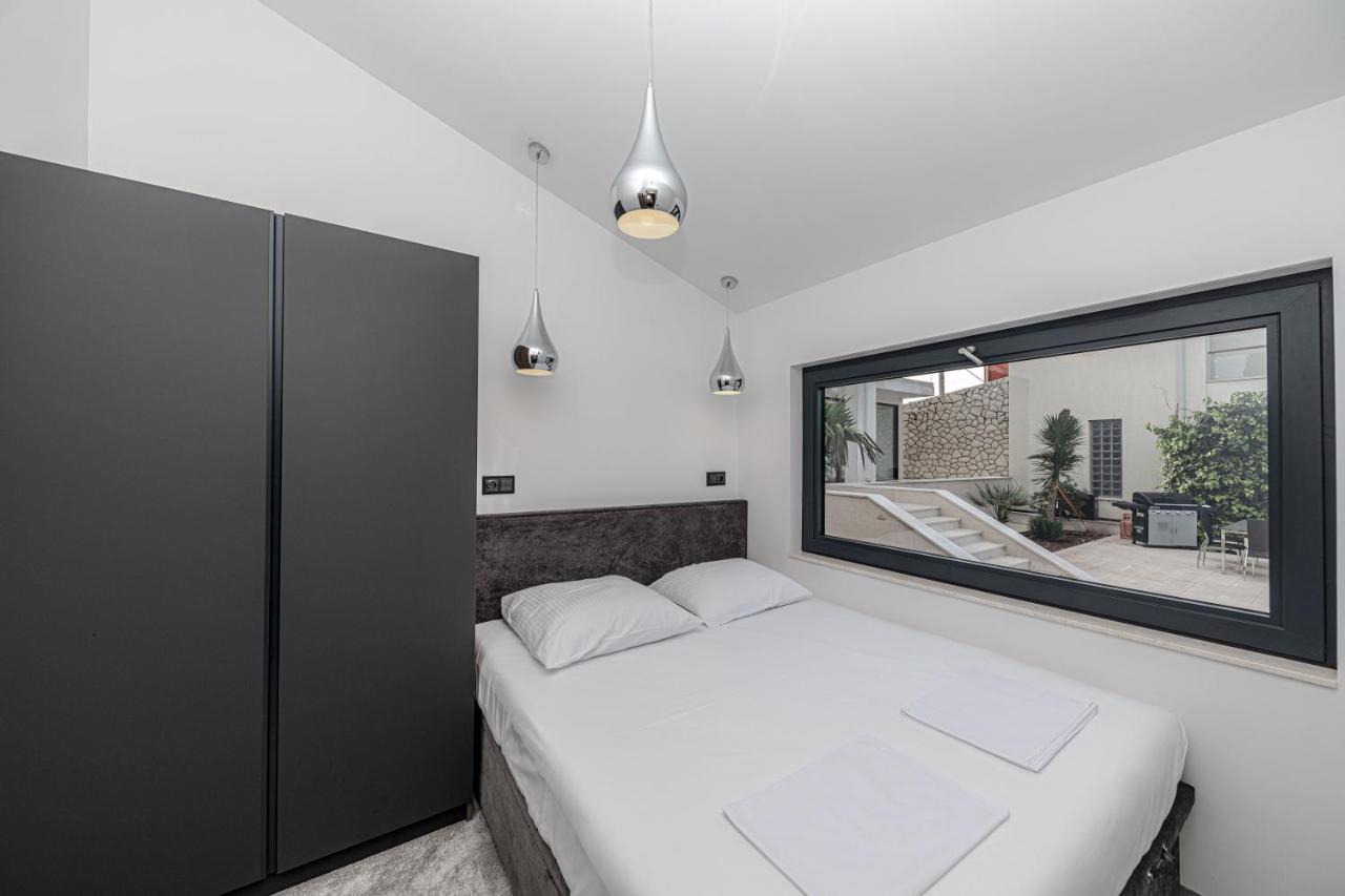Villa Sun And Sea Trogir Bagian luar foto