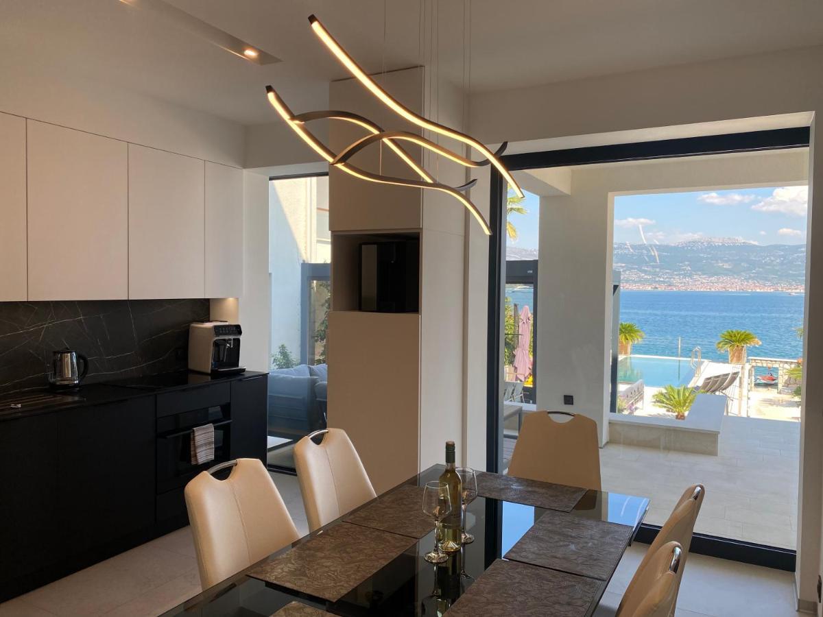 Villa Sun And Sea Trogir Bagian luar foto